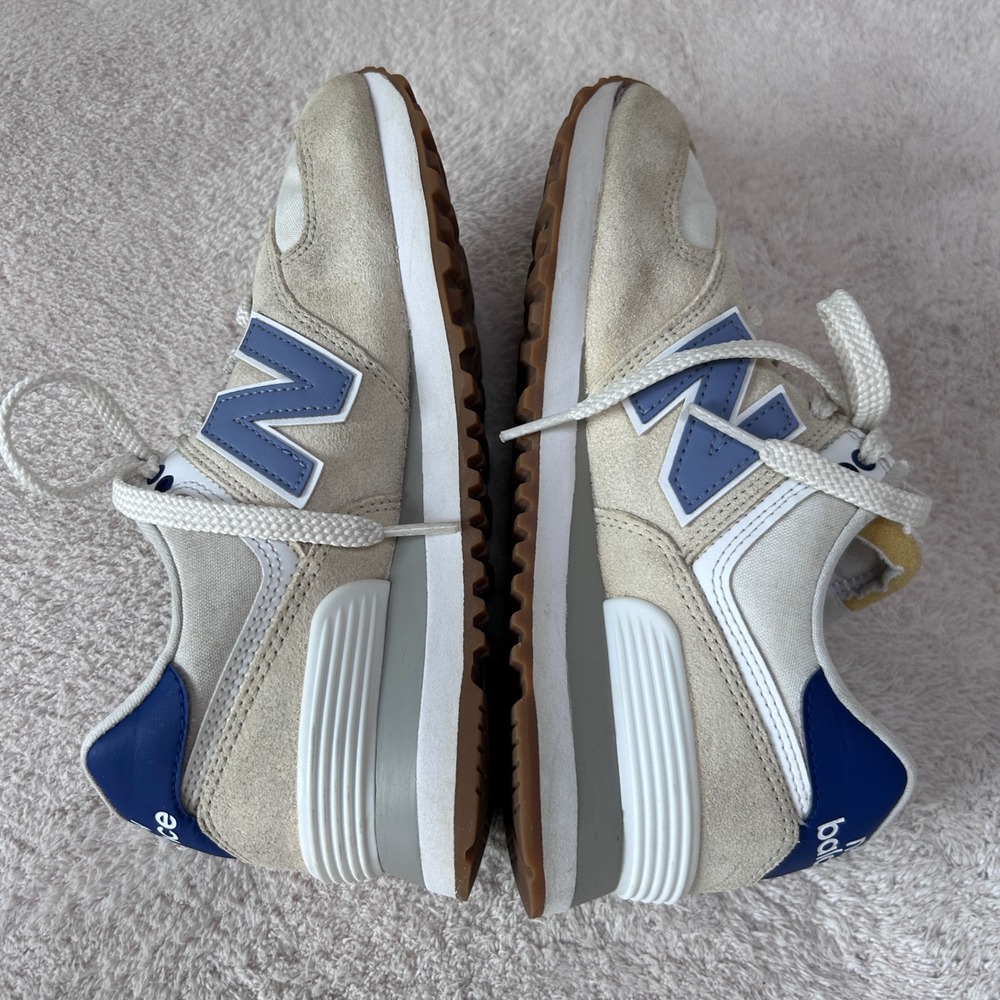 New Balance 574 Angora Blue Suede Sneakers WL574CBL Womens 6 - Picture 3 of 6